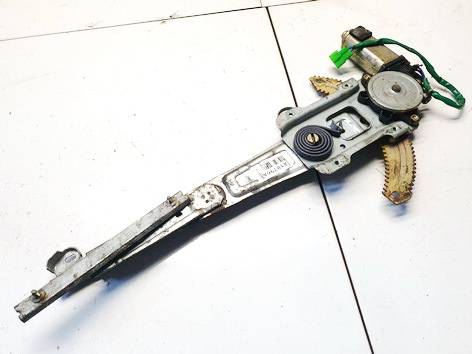 Subaru Outback 2001 Стеклоподъемник - передний левый