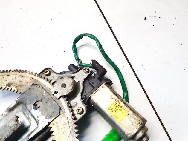 61188AE01A Subaru Outback 2001 Моторчик стеклоподъемника - передний левый