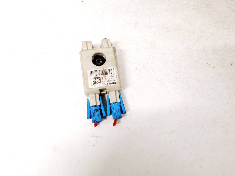 911826106 BMW 5-Series 2012 Antenna Module Unit