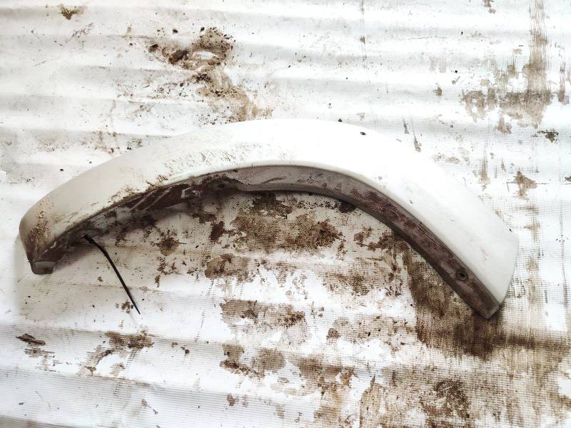 Toyota RAV-4 2003 Sparno praplatinimas (arkos apdaila) P.D.