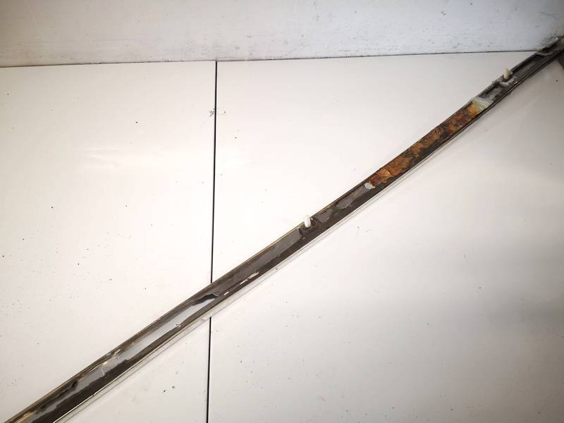 Audi A6 2001 Door handle tailgate boot trim strip cover - REAR - Thumbnail 3