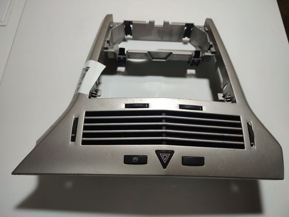13100105 Opel Astra 2008 Dash Vent (Air Vent Grille)