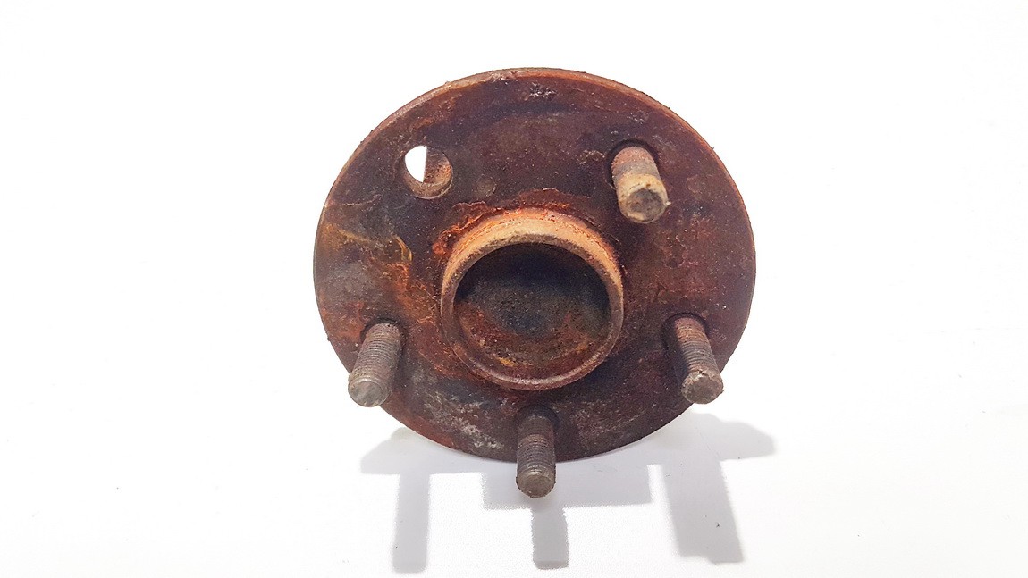 Toyota Avensis 2004 fusée arriere gauch