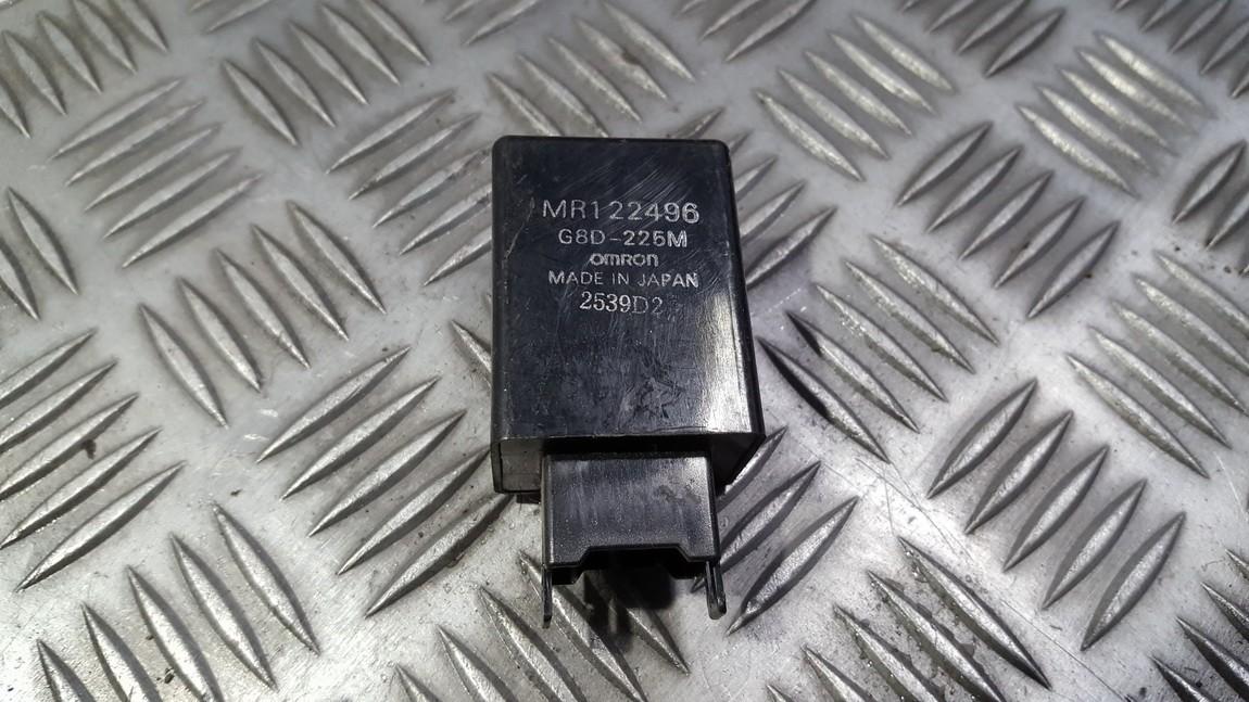 MR122496 Mitsubishi Colt 1993 Kiti kompiuteriai