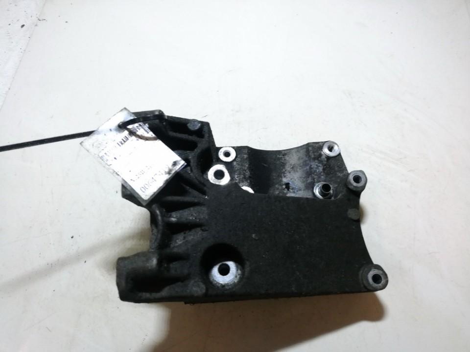 4M5Q19D624CC Ford Focus 2005 Ātrumkārbas kronšteins