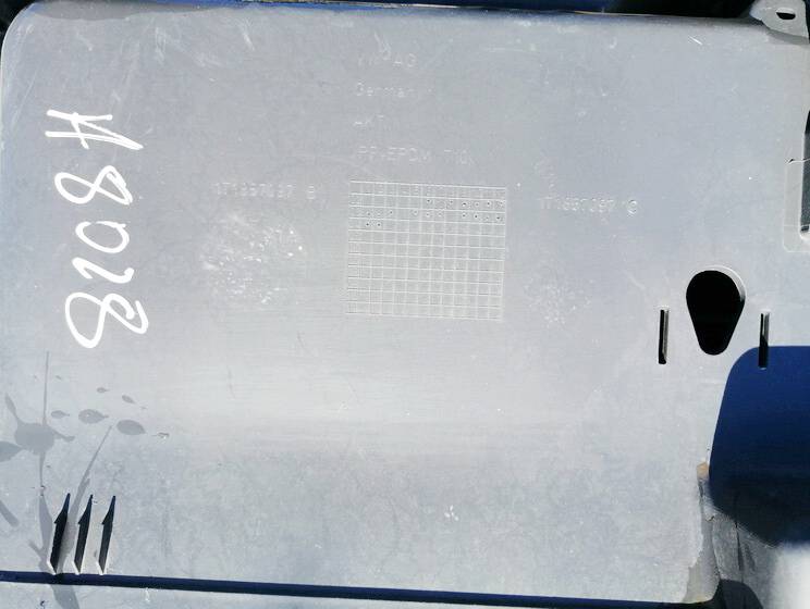171857097B Volkswagen Touran 2004 Schowek - Thumbnail 3