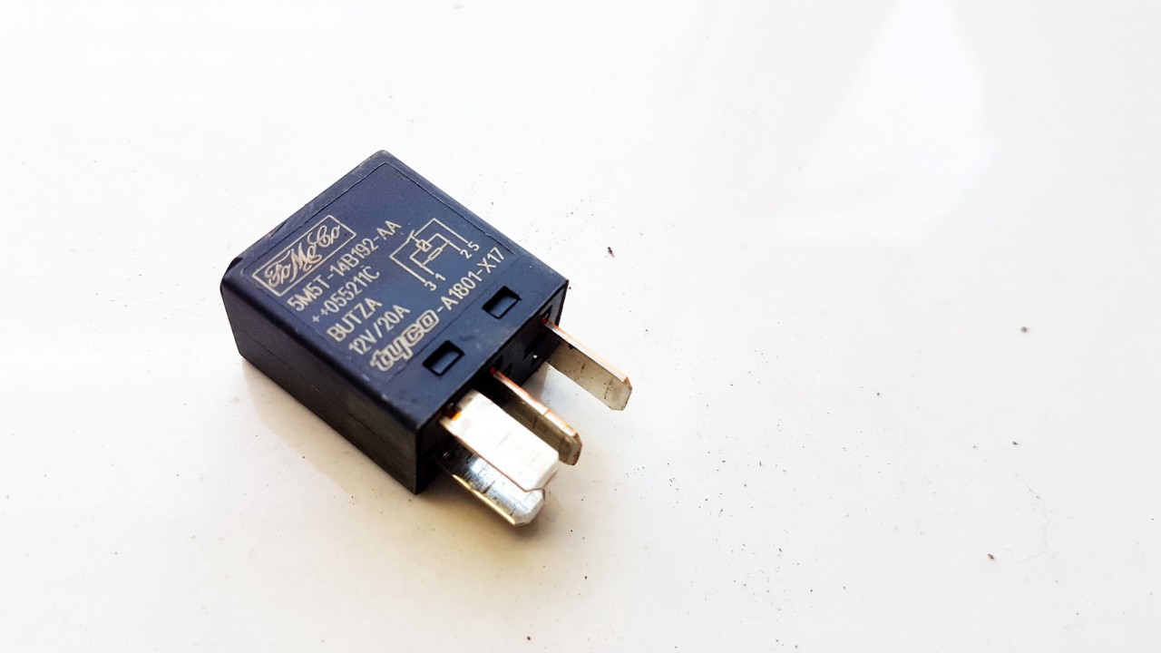 5M5T14B192AA 5M5T14B192AA Relay module Ford Focus 2006 1.8L