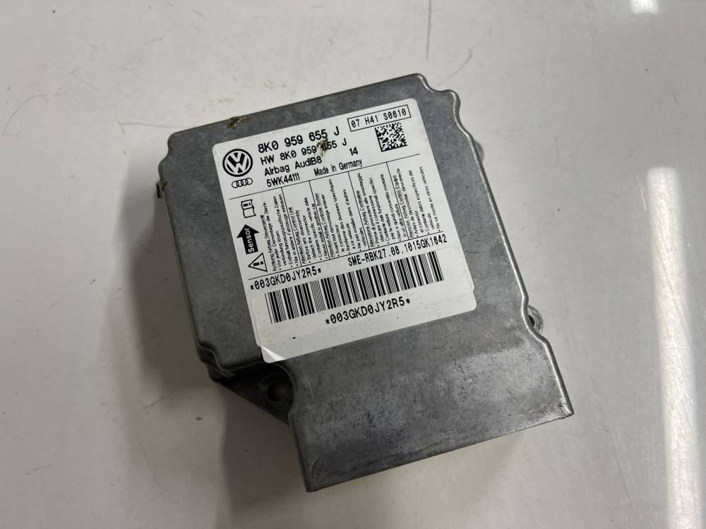 8K0959655J Audi A4 2011 Airbag crash sensors module