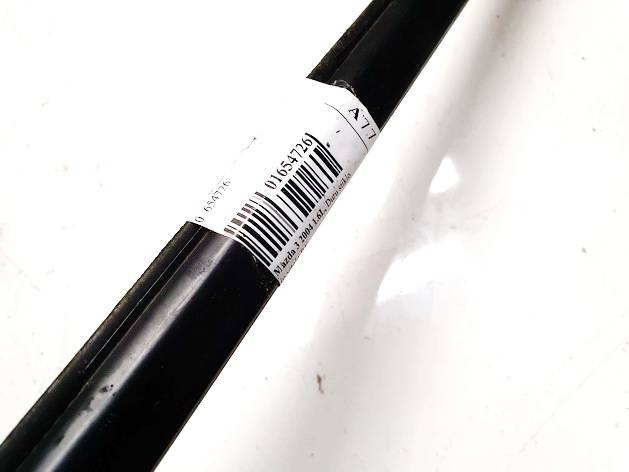 Mazda 3 2004 Listón embellecedor de la ventana de la puerta delantera - DELANTERO IZQUIERDO - Thumbnail 2