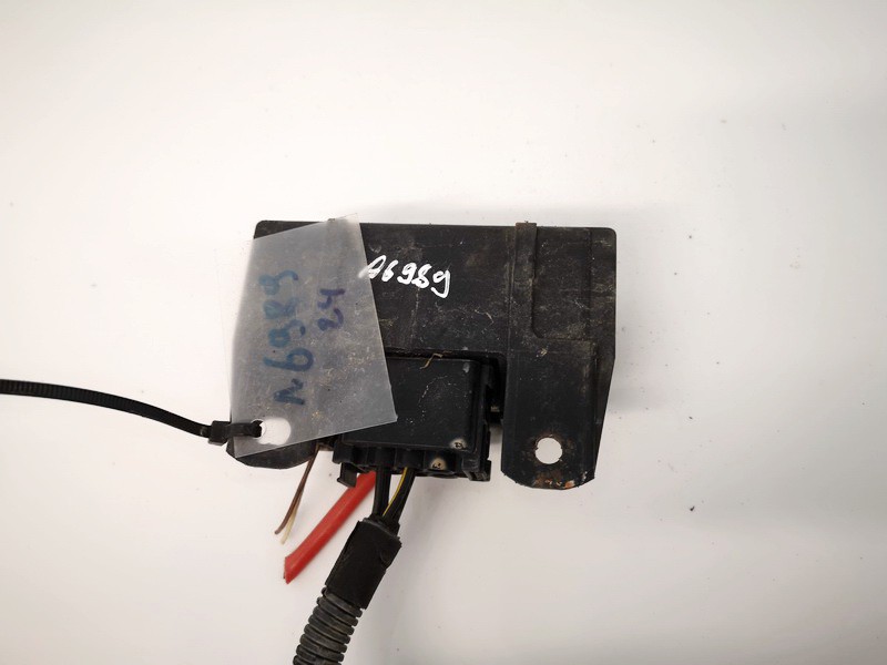used used Blower Fan Regulator (Fan Control Switch Relay Module