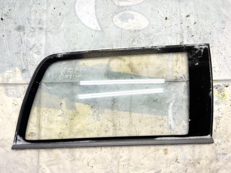 43R00021 Opel Omega 1988 Corner quarter window glass - REAR RIGHT