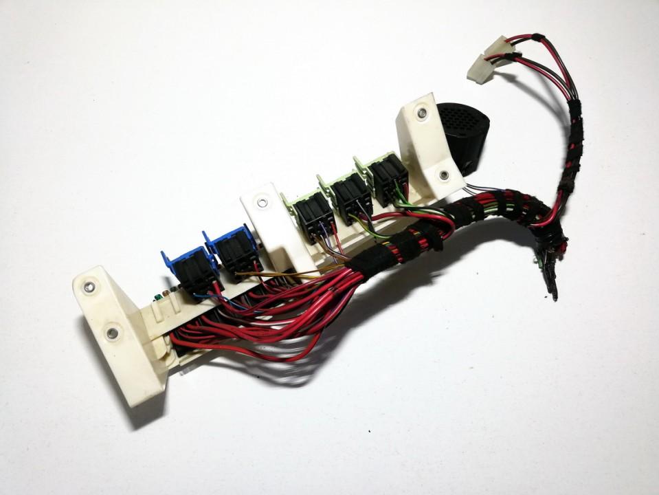 69329909 BMW X5 2002 Fuse box