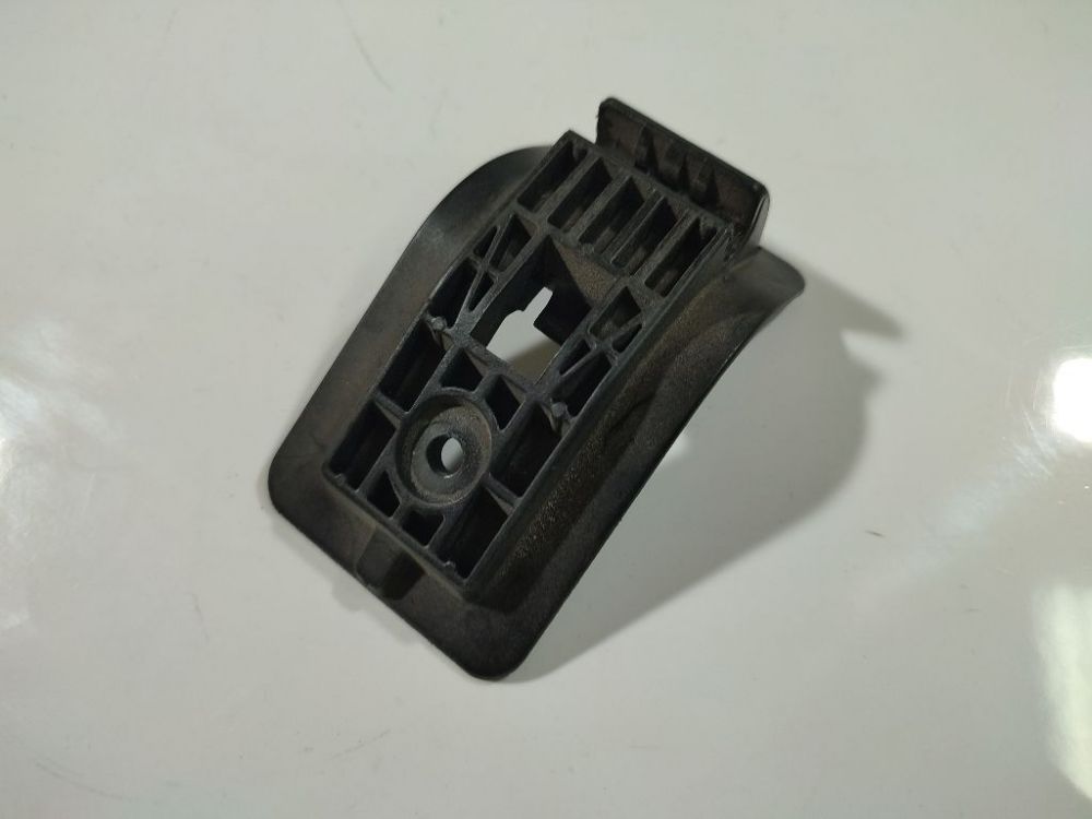 9584429877 Peugeot 308 2008 Other holders