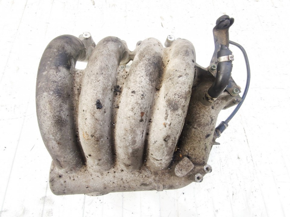 050133223D Audi A4 1996 Collecteur DAdmission