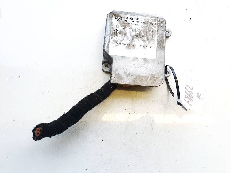 1C0909605K Volkswagen Polo 2004 Airbag crash sensors module