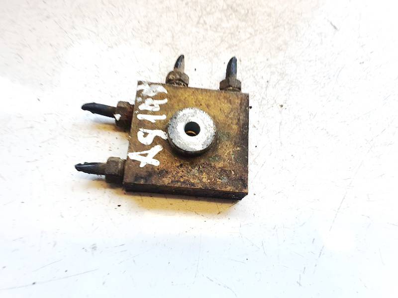 Nissan NV200 2010 Regulator siły hamowania