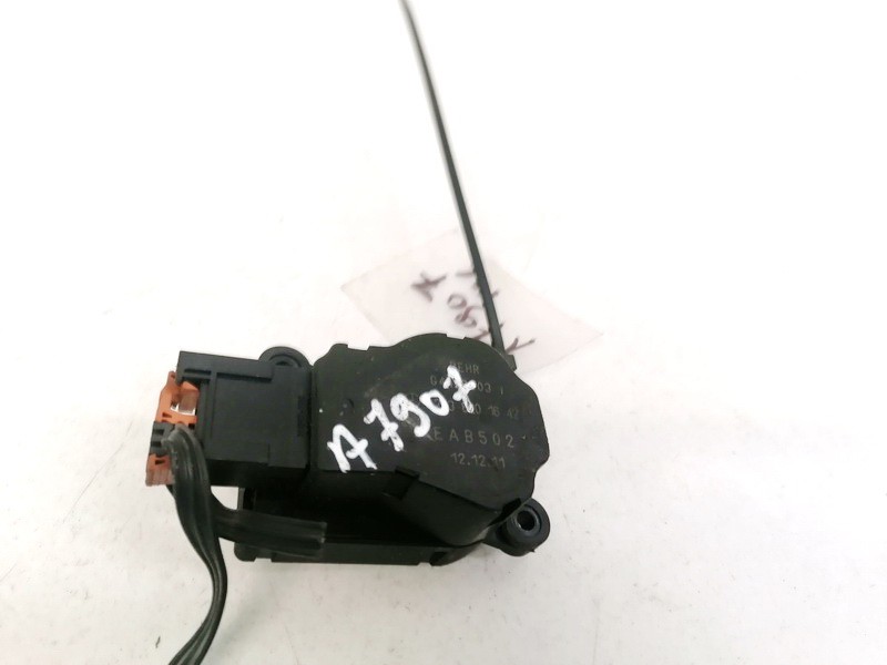 2038201642 Mercedes-Benz C-CLASS 2001 Silnik klapki nagrzewnicy - Thumbnail 2