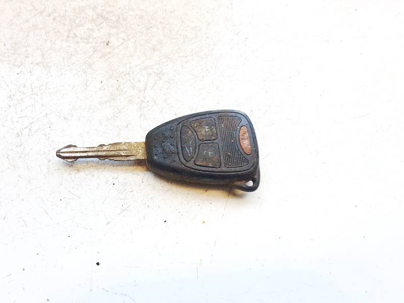 Chrysler Pacifica 2004 Remote Key - Thumbnail 2