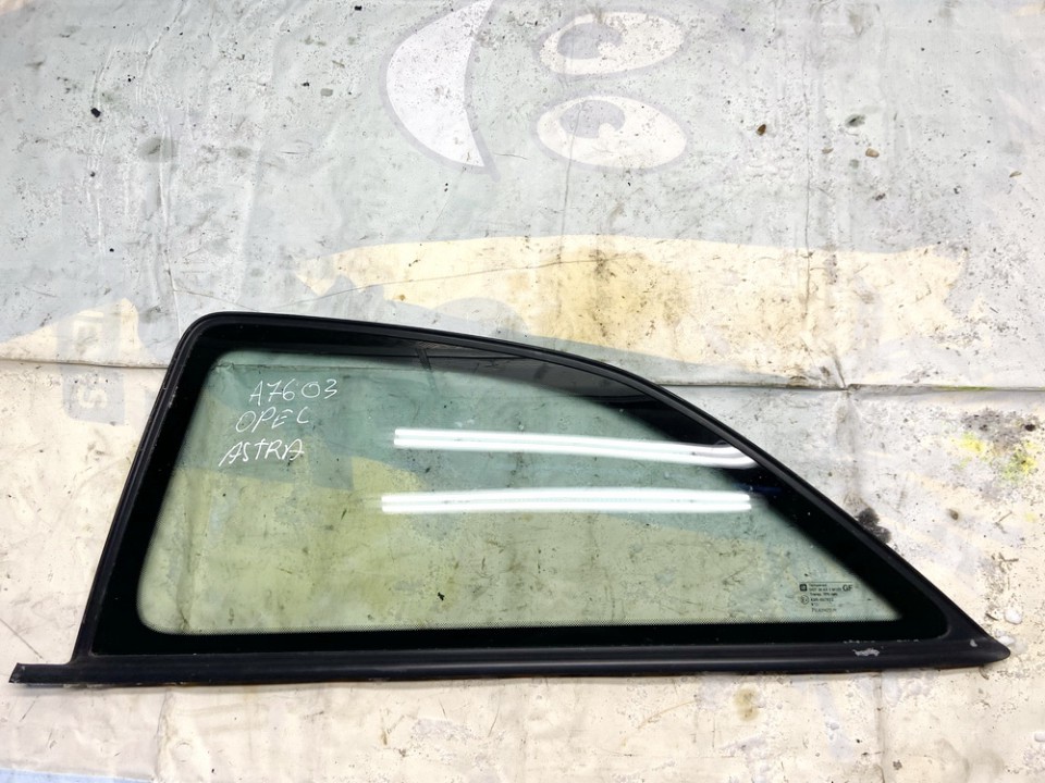 43R007022 Opel Astra 2000 Corner quarter window glass - REAR LEFT