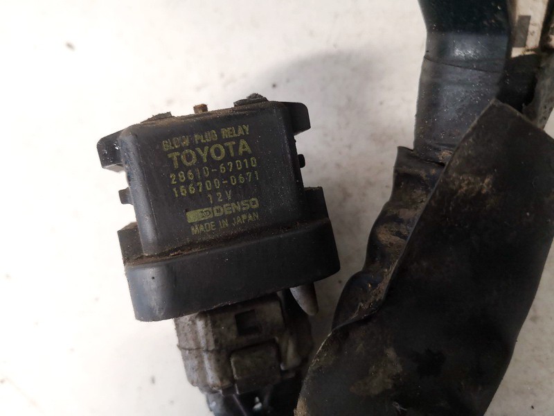 2861067010 2861067010, 1567000671 Glow plug relay Toyota Avensis 2003