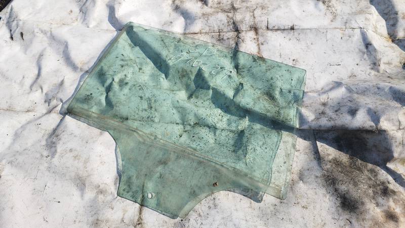 AS2 Skoda Fabia 2008 Боковое окно - задний правый