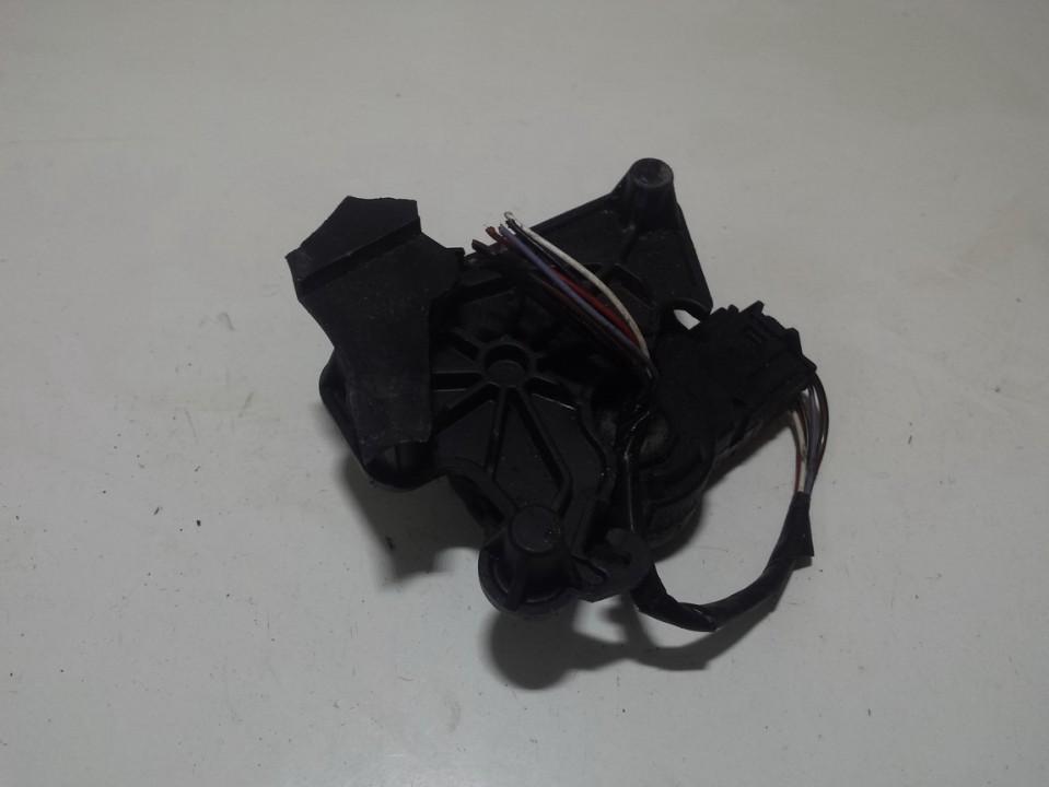 52406339R05 Opel Astra 2006 Lämmittimen läppämotor - Thumbnail 2