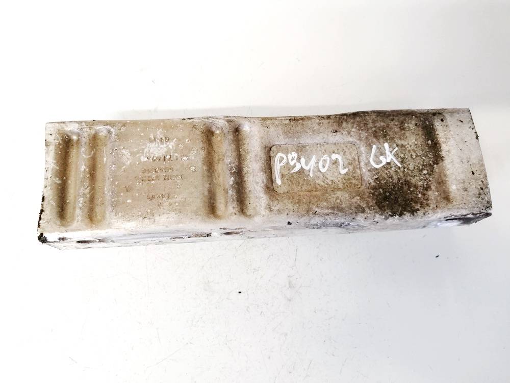 606370 Audi A4 2003 Bumper mounts (BUMPER BRACKET) - REAR LEFT