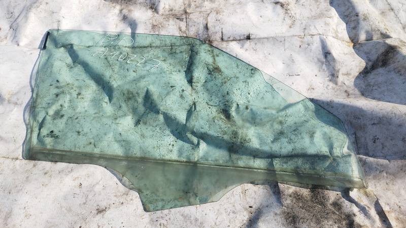 AS2 Skoda Fabia 2008 Боковое окно - передний правый