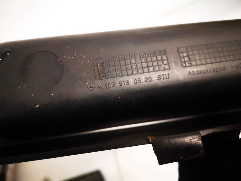 A1699190520 Mercedes-Benz A-CLASS 2010 Salona apdare (plastmasas) - Thumbnail 3