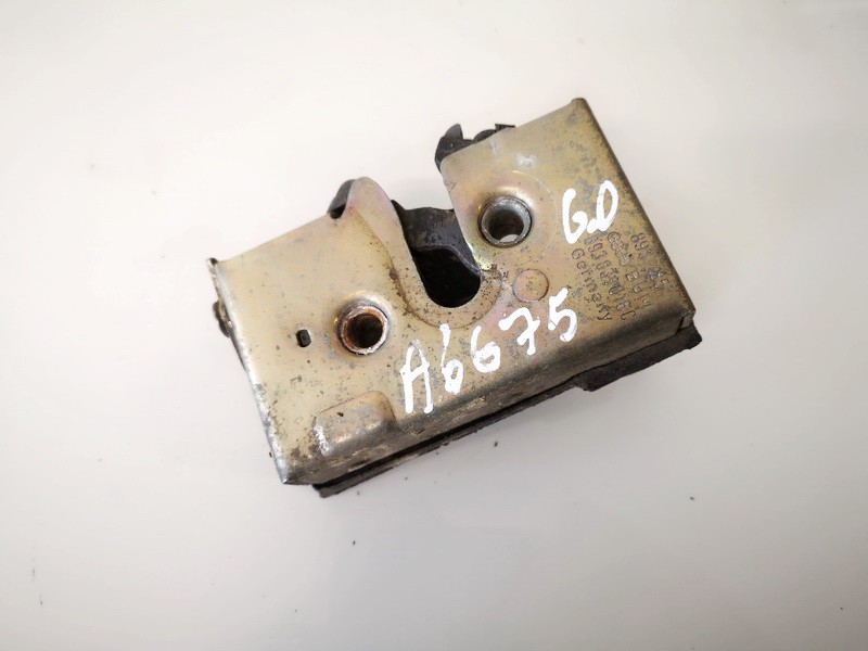 893839016C Audi 80 1991 Door Lock Mechanism - REAR RIGHT