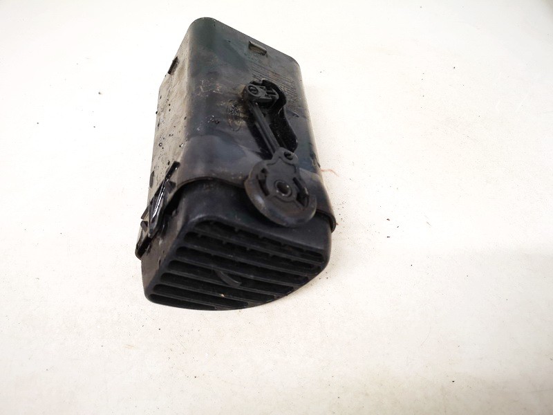 3872002 Ford Transit 2006 Dash Vent (Air Vent Grille)