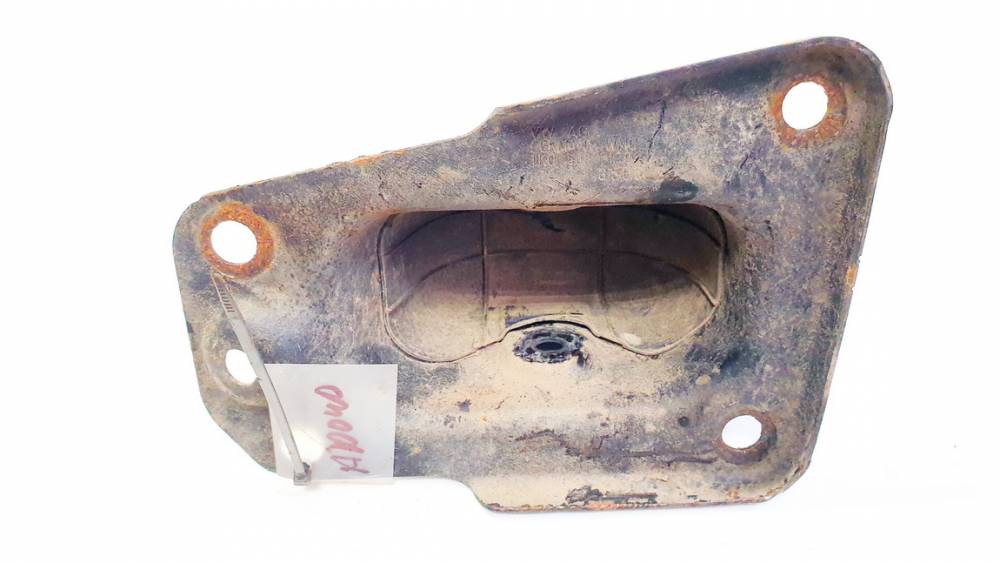 1K0505130J Seat Altea 2005 Beam bracket (subframe ) - REAR RIGHT - Thumbnail 3