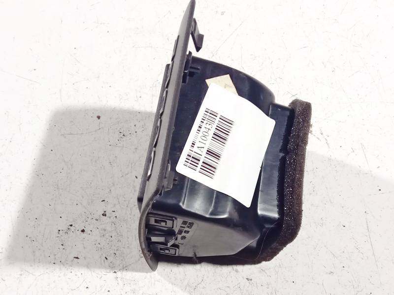 Dodge Magnum 2005 Sisäilman ilmanvaihtoritilät - Thumbnail 3