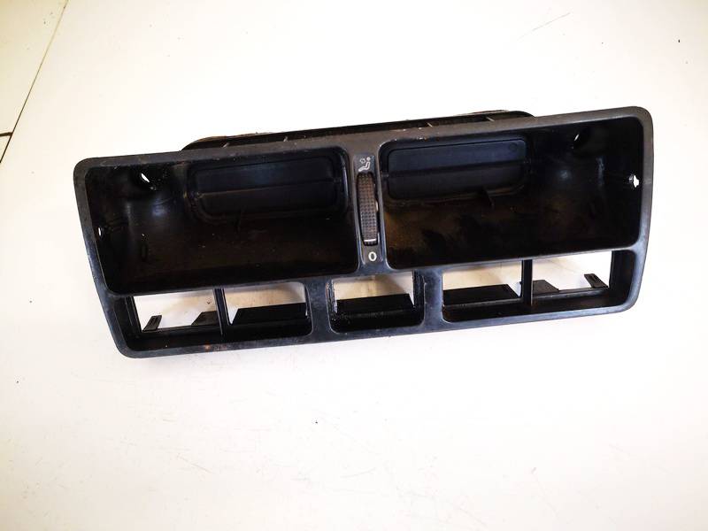 1J0819736C Volkswagen Golf 1999 Dash Vent (Air Vent Grille)