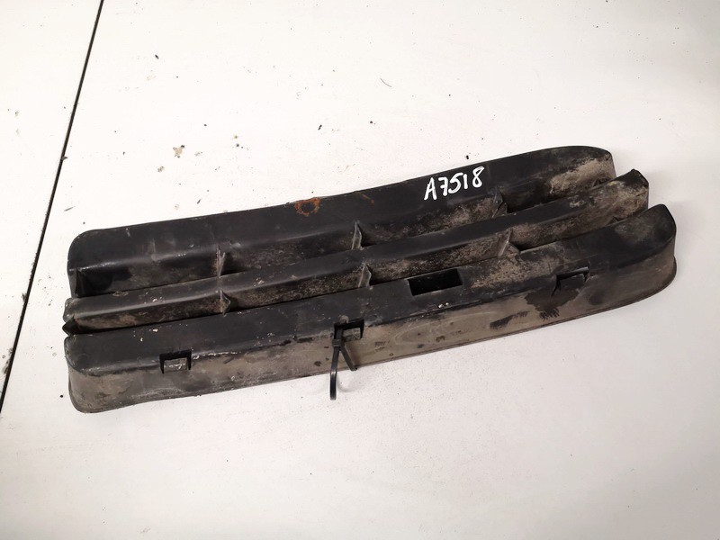 1U0807367C Skoda Octavia 2001 Bumper Grille - FRONT LEFT - Thumbnail 2