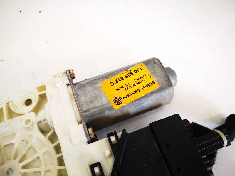 1J4959812C Volkswagen Golf 1999 Window Motor - REAR RIGHT - Thumbnail 3