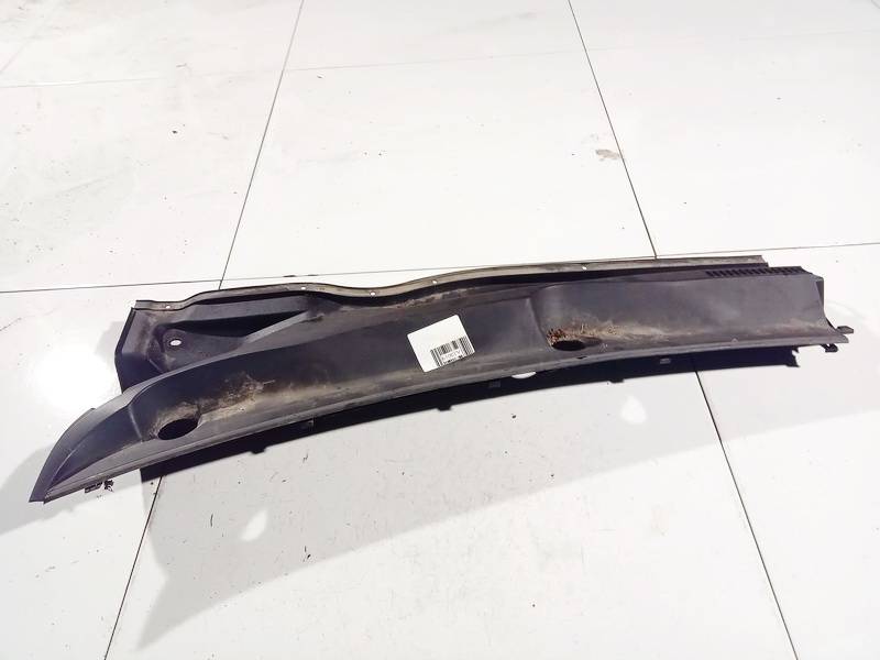 557820F010 Toyota Corolla Verso 2006 Abdeckung Windschutz Wasserkastenabdeckung