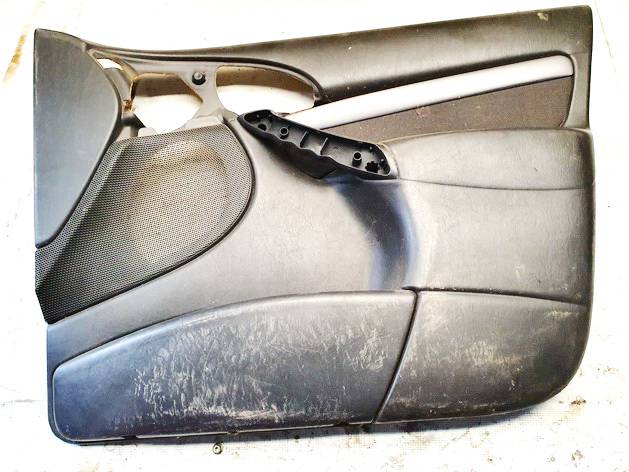 0005924921 Ford Focus 2002 Duru apmusimas (apdaila-absifkes)  P.D.