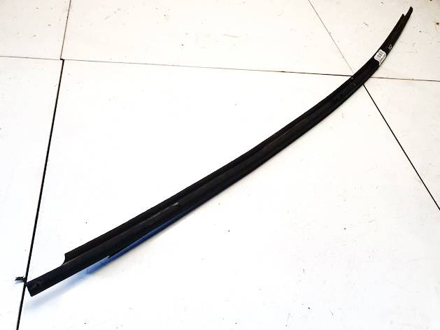 Toyota Auris 2007 Duru stiklo juostele P.K.