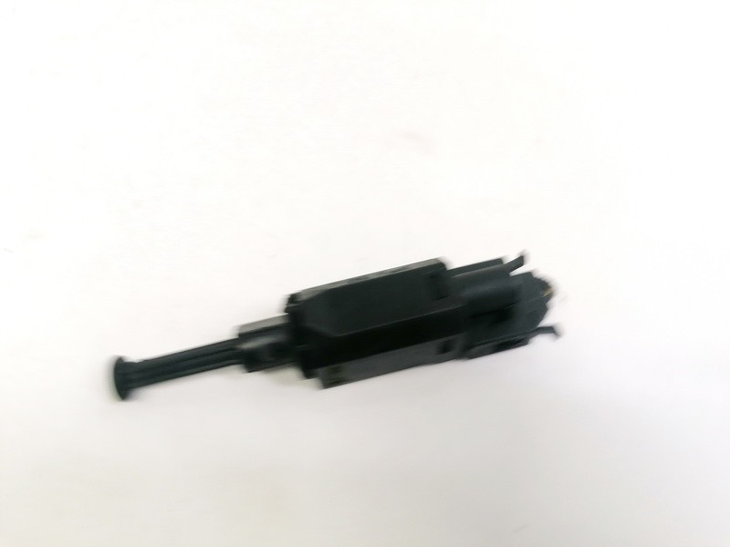 1H0MW0927 Ford Galaxy 2001 Brake Light Switch (sensor) - Switch (Pedal Contact) - Thumbnail 2