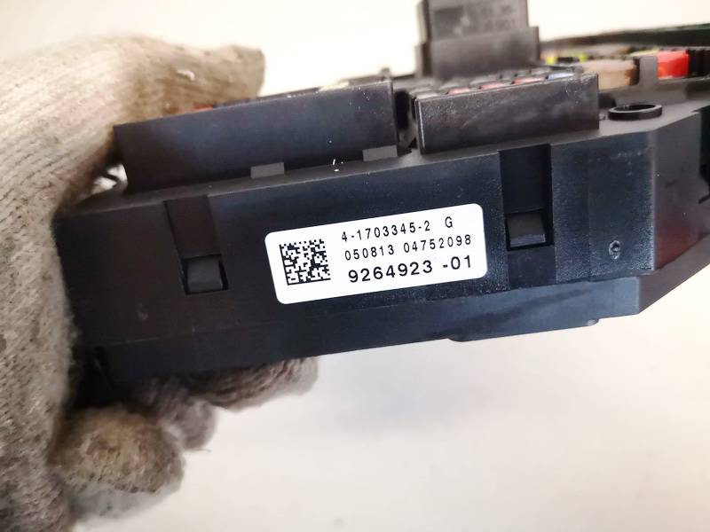 417033452G BMW 5-Series 2011 Fuse box - Thumbnail 3
