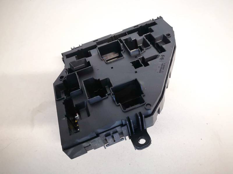 417033452G BMW 5-Series 2011 Fuse box