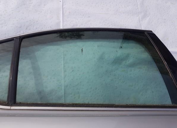 Lexus IS - CLASS 2006 Duru stiklas G.D.