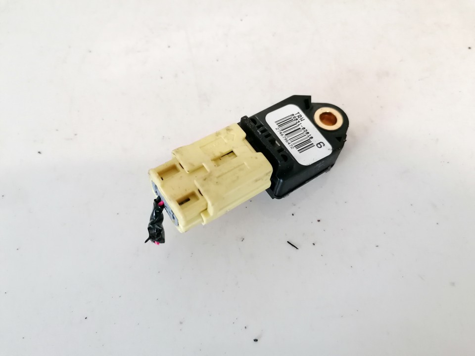 898310D010 Toyota Yaris 2006 Srs Airbag crash sensor - Thumbnail 2