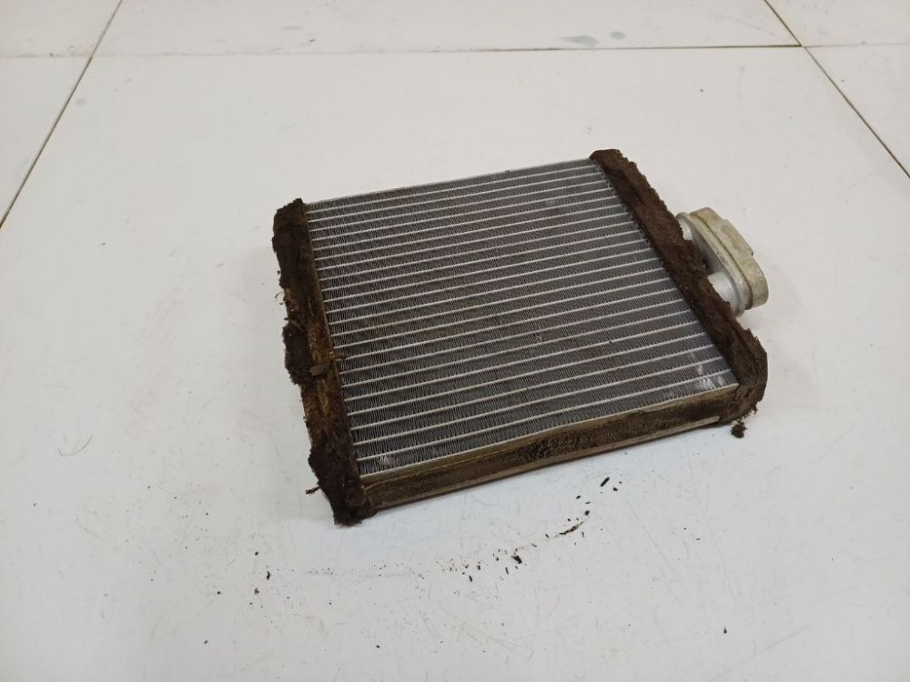 Skoda Fabia 2005 Salono peciuko radiatorius - Thumbnail 3