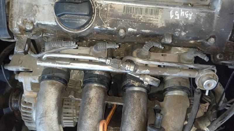 0280150444 Audi A4 1995 Polttoainepääputki