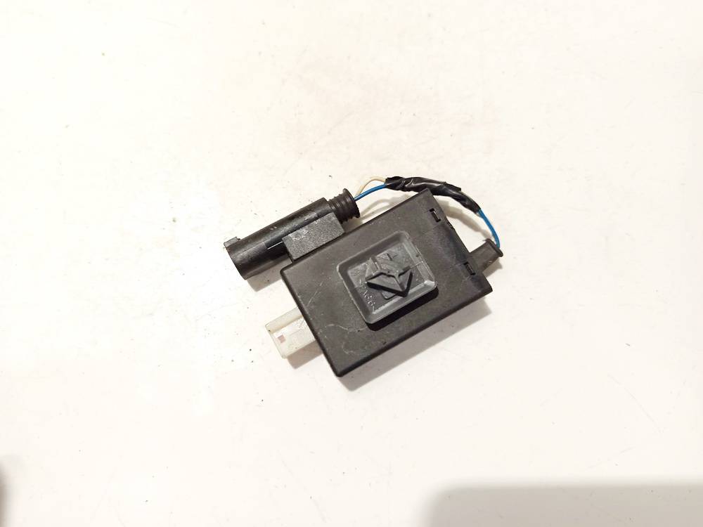 55892110 BMW 3-Series 2002 Other computers - Thumbnail 2