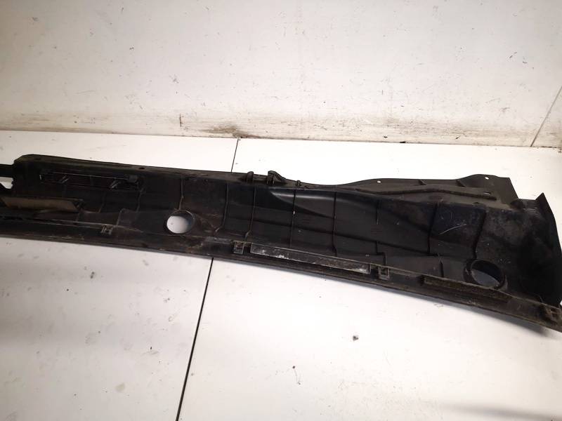 557820F010 Toyota Corolla Verso 2006 Abdeckung Windschutz Wasserkastenabdeckung - Thumbnail 2