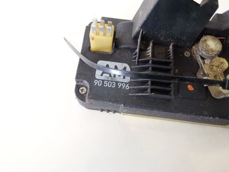 90503996AM Opel Vectra 1998 Durvju slēdzene - PRIEKŠA PA LABI - Thumbnail 3