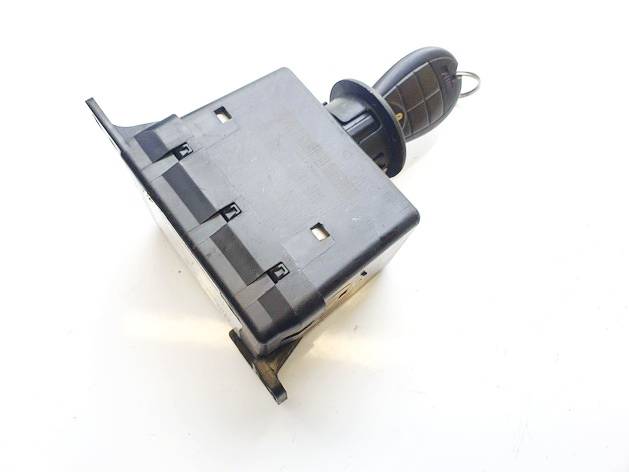 P68066728AA Dodge Journey 2010 Uzvedimo spyna - Thumbnail 2